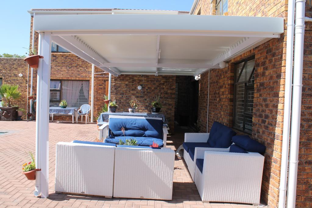 Quest Bed And Breakfast Melkbosstrand Extérieur photo